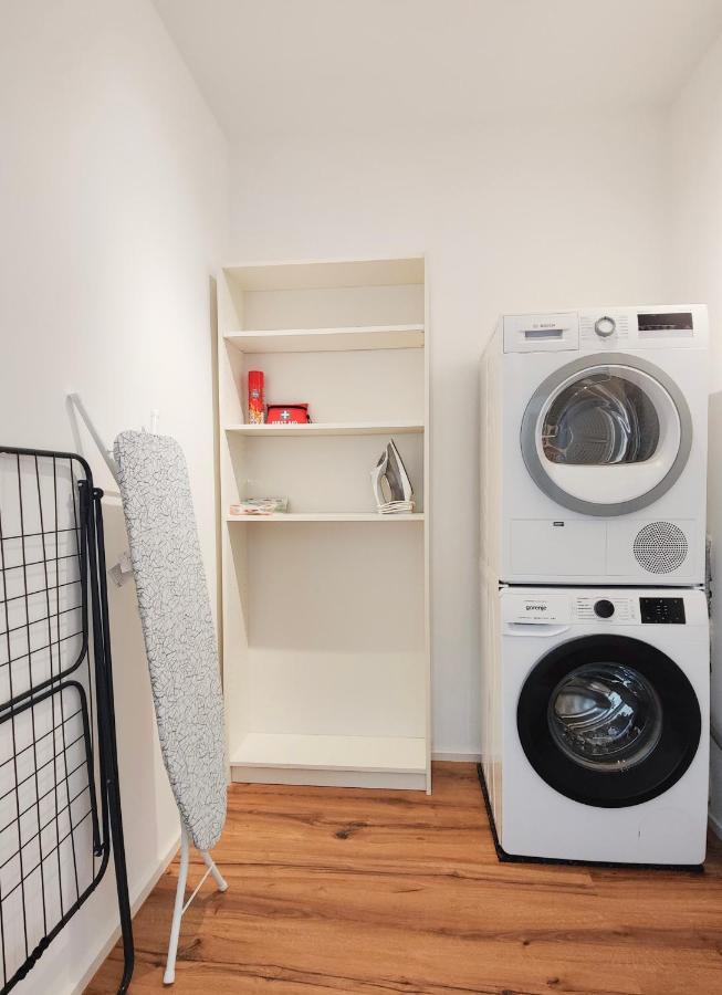 Hygge Home - Mit Garten Und Stellplatz Fuer Feriengaeste-, Monteure / Netflix / 10 Min. Zur Sinsheim Therme Und Zur Autobahn Exterior photo