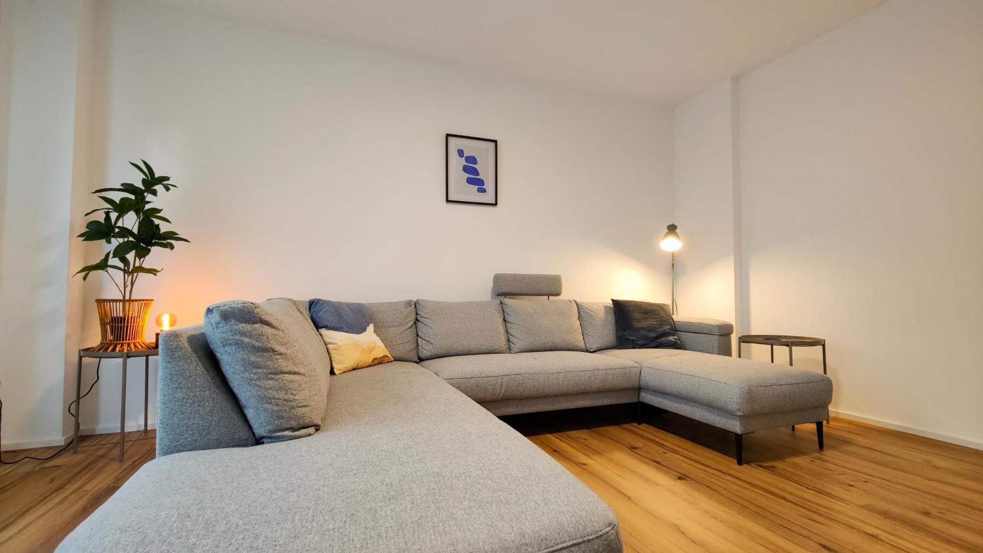 Hygge Home - Mit Garten Und Stellplatz Fuer Feriengaeste-, Monteure / Netflix / 10 Min. Zur Sinsheim Therme Und Zur Autobahn Exterior photo